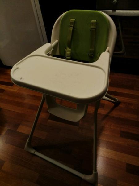 PIXI White Baby High Chair