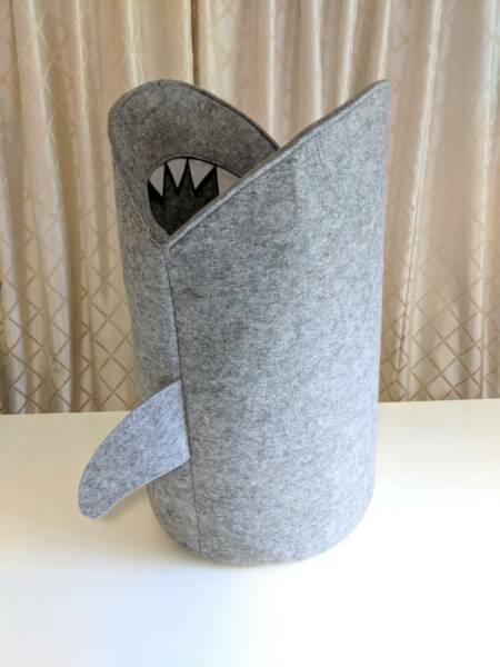 NEW Mocka Felt Shark Bin - Kids Bedroom Toy Storage RRP $40