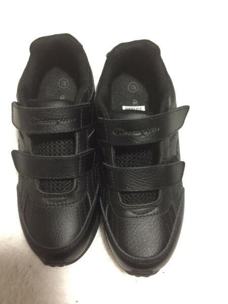 Black school shoes size 1