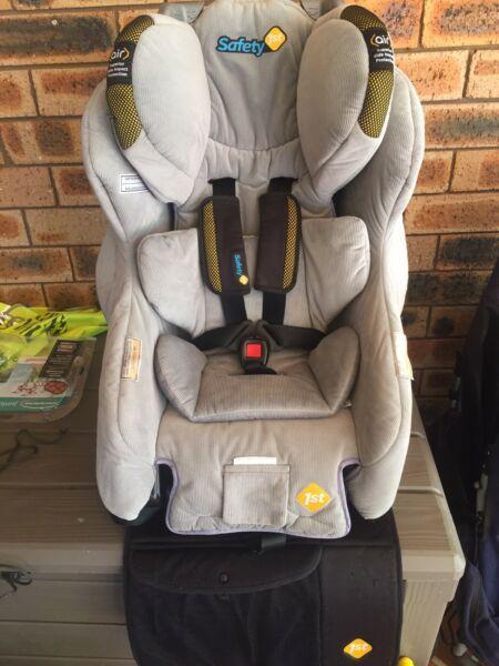 Wanted: Safety 1st car seat