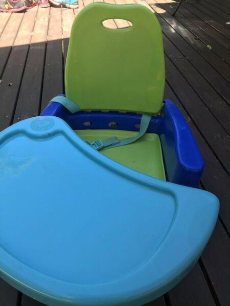 Toddler booster chair