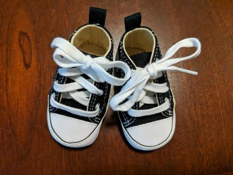 CONVERSE baby shoes