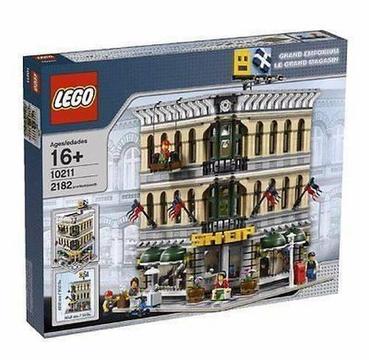 Brand New Lego 10211 Grand Emporium