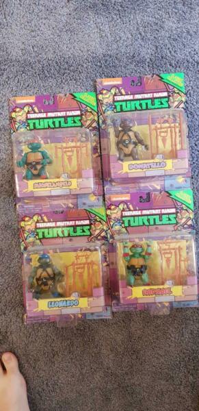 Teenage mutant ninja turtles rerelease classic figures