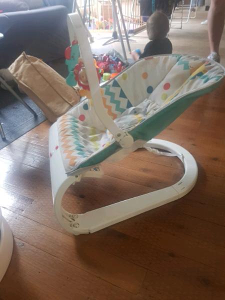 Fisher Price: Baby Bouncer