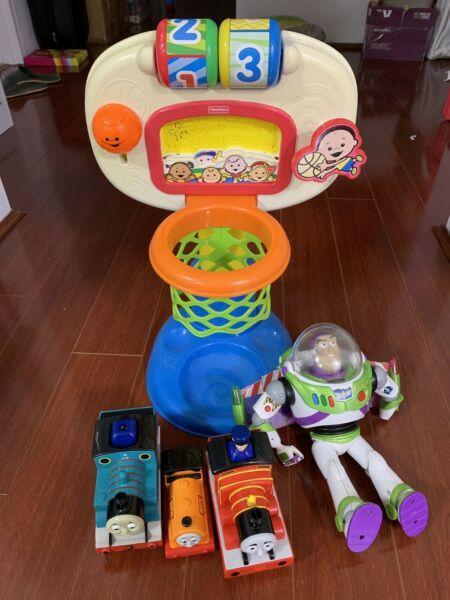 Toys lot fisher price, Thomas and Buzz Light year