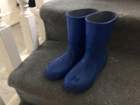 Gum boots size 12 kids / Wellingtons