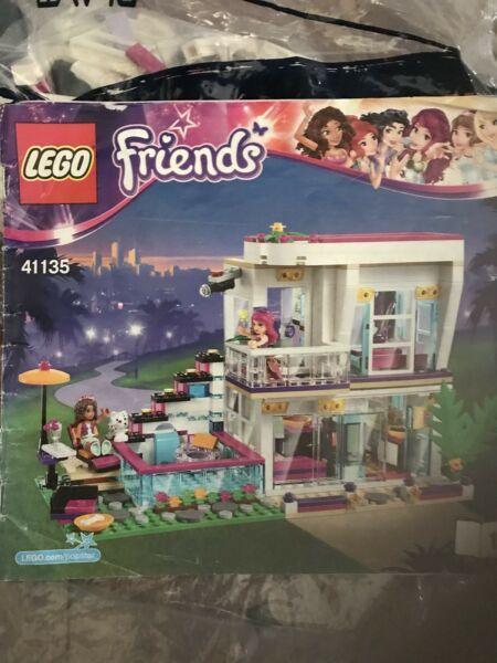 Lego Friends Livi's Pop Star House 41135