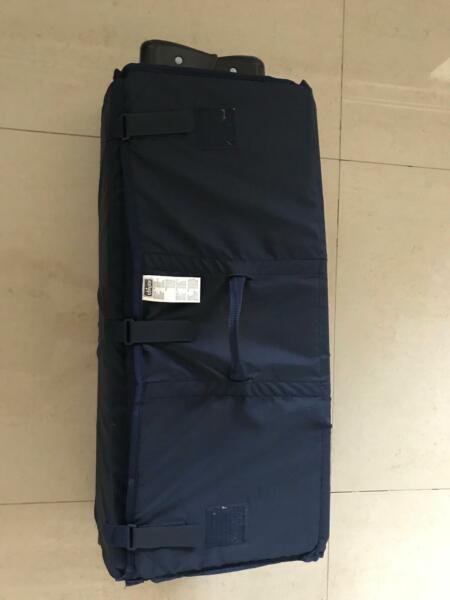Chicco navy travel cot