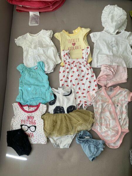 Baby girl clothes bundle size 000