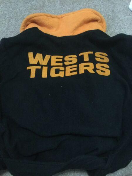 West tigers dressing gown 16