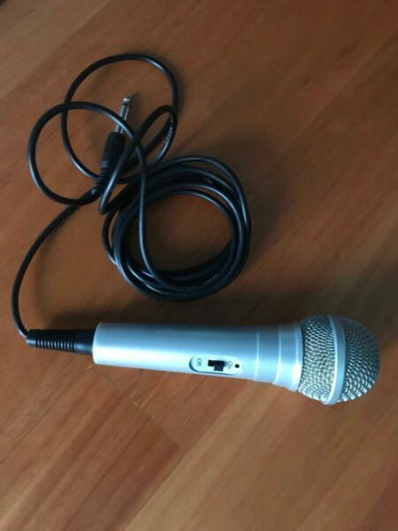 microphone - just plug into speakers for karaoke