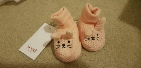 BNWT Seed heritage baby girl infant shoe socks booties