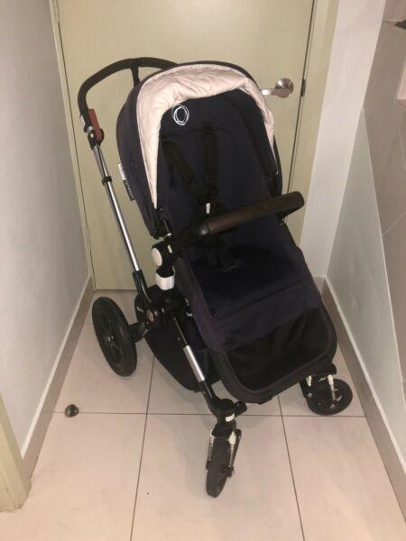 Bugaboo Cameleon 3 Navy Classic Collection