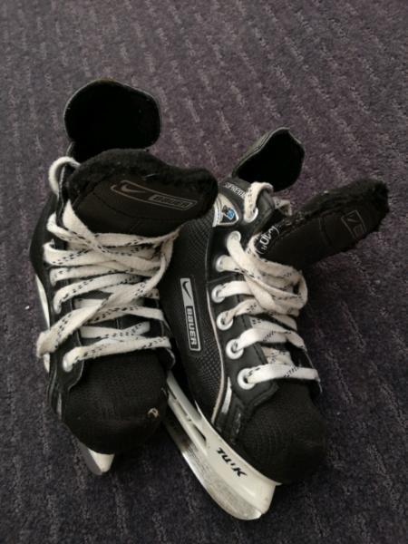Children's Bauer ice skating/ice hocking boots