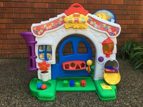 Fisher Price laugh and learn house