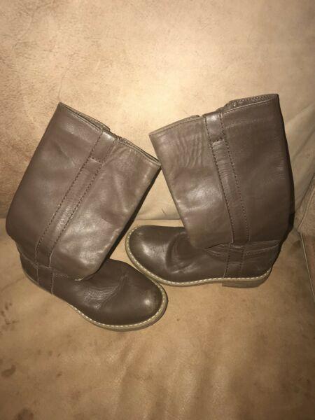 Witchery girls leather boots