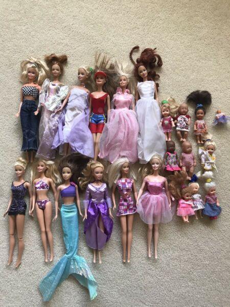 Large collection of Barbie Dolls, Clothes and Accessories