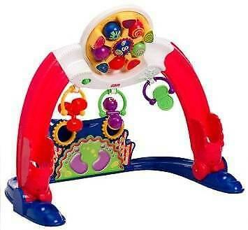FISHER & PRICE BABY PLAY ZONE KICK AND WHIRL CARNIVAL