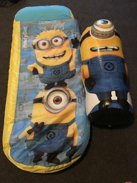 Minions Ready Bed
