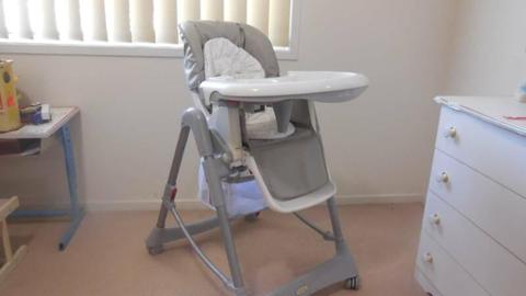 STEELCRAFT 'MESSINA' HIGH CHAIR IN EXCELLENT CONDITION