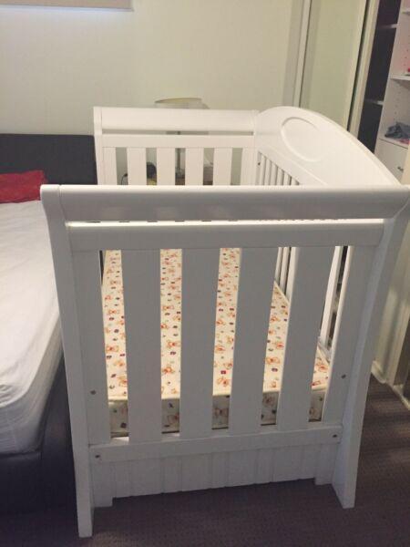 Baby Cot & Change Table in Very Good Condition