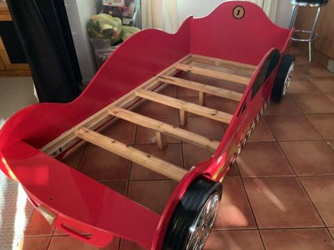 Kids car racing bed