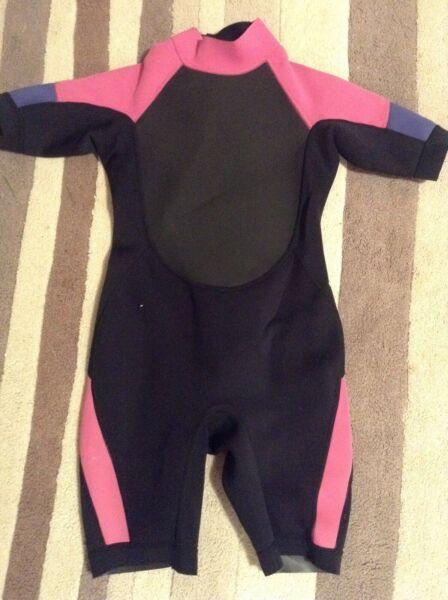 Girls wetsuit size 7-8