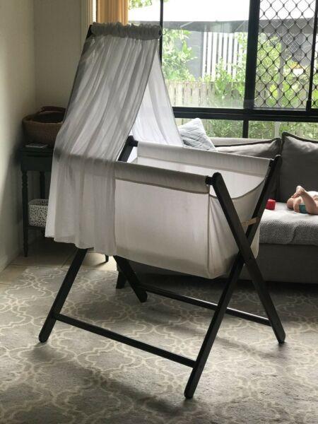 Mothers Choice Coco Bassinet