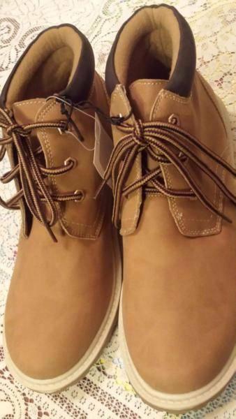Brand new boys size 3 hiking boots