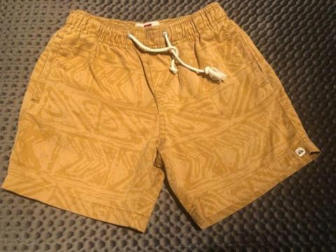 AWESOME Quicksilver shorts. Size 10