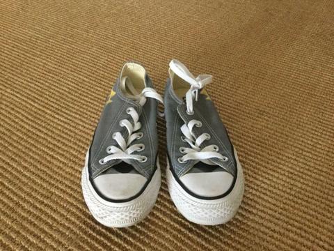 Kids Converse Shoes - Size 3 (Euro 35) worn only once