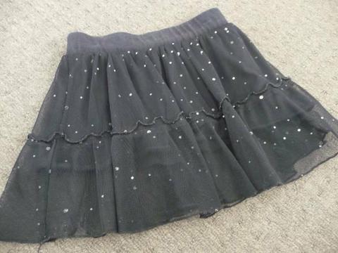 Black Skirt with Sparkly outer layer Suit Size 4/6 years