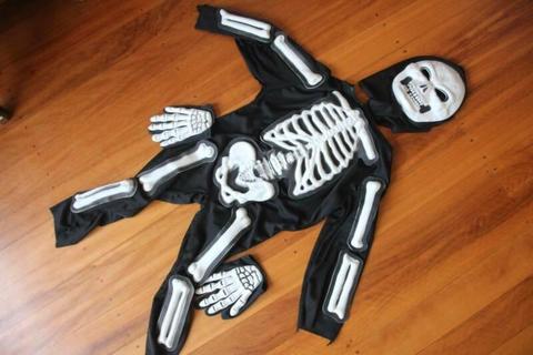 Kids Halloween skeleton costume