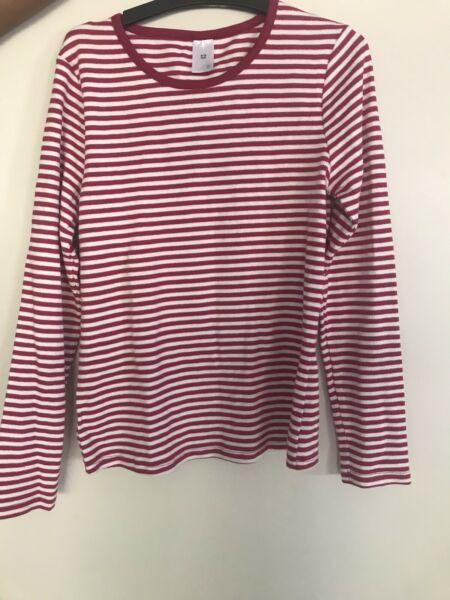Long sleeved t shirt - size 12