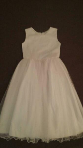 Flowergirl / Party Dress Size 8