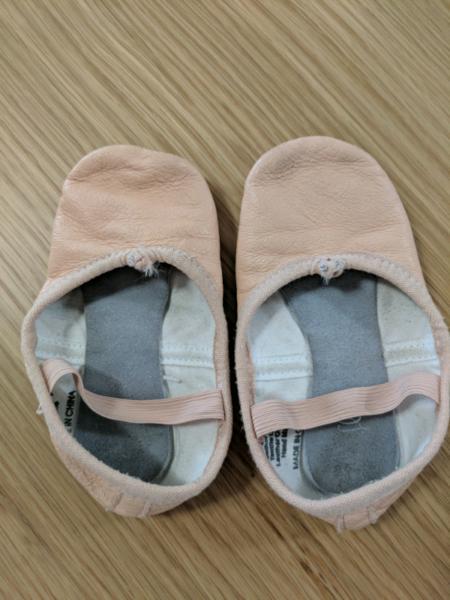 Leather ballet shoes size 11