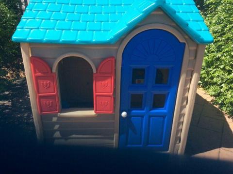 Little Tikes cubby house