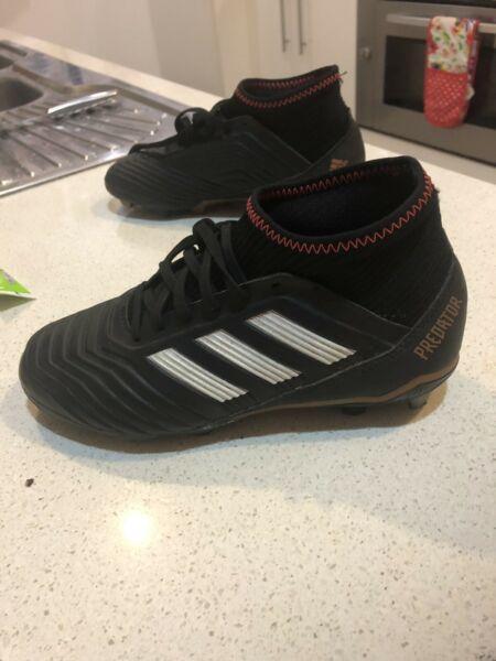 Adidas Preditor Footy Boots Size 2