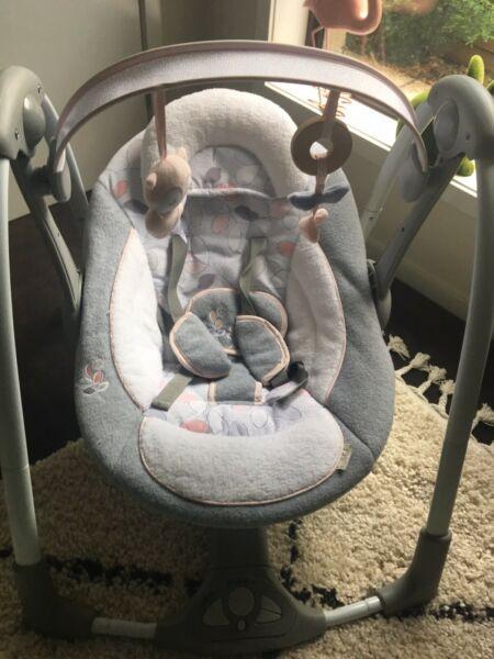 Baby swing