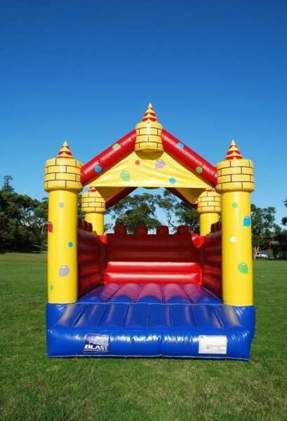 Jumping Castle 4x5m - Great Condition