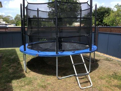 Vuly 10ft Trampoline & Ladder with Vuly Tent Cover