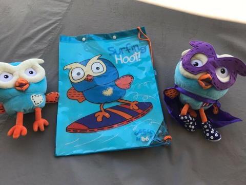 Giggle and hoot - hoot hand puppet, super hoot and bag