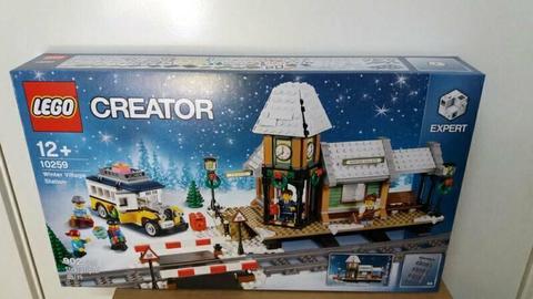 LEGO Creator Expert 10259 Winter Village Station Brand New