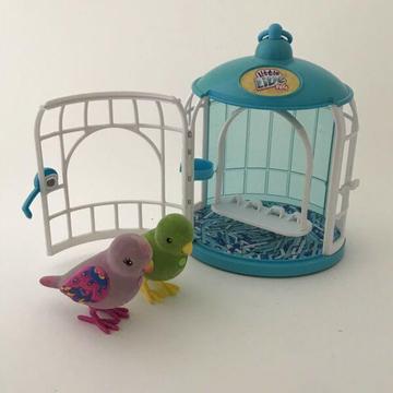Little Live Pets two birds in cage, parakeet & budgie