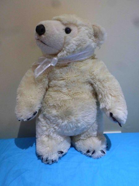 Teddy - Sea World polar bear
