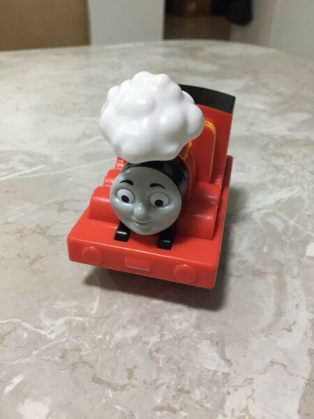 Toddler Thomas pull back train