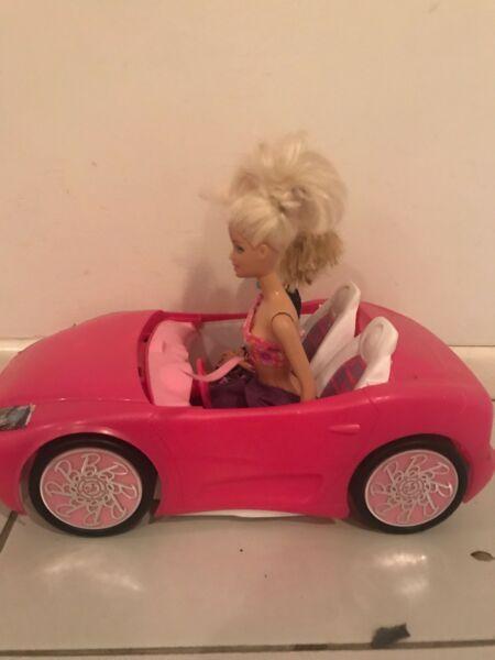Barbies car and motorcycle