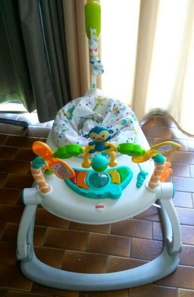 Fisher Price Colorful Carnival SpaceSaver Jumperoo