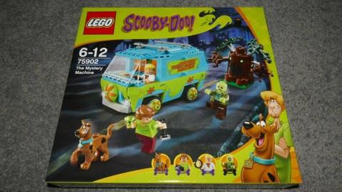 VARIOUS LEGO TECHNIC, SCOOBY DOO, STAR WARS, SIMPSONS, DOCTOR WHO